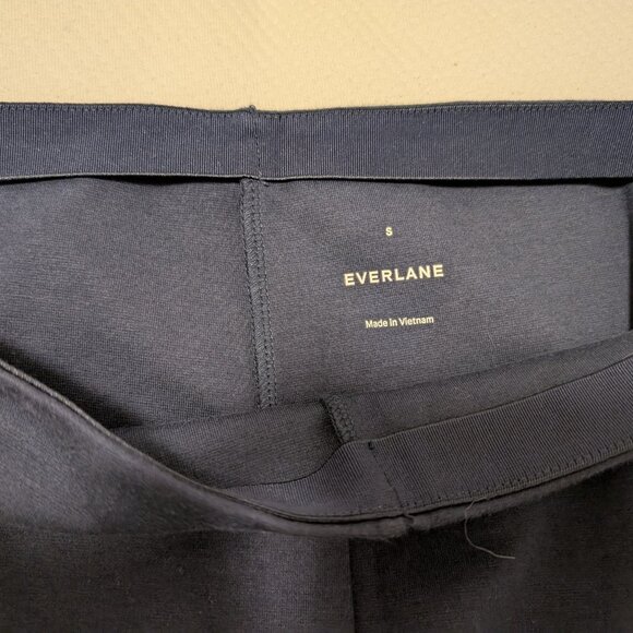 The Dream Trouser - Navy Color: Navy Size: M Quantity: 1 - Picture 2 of 5